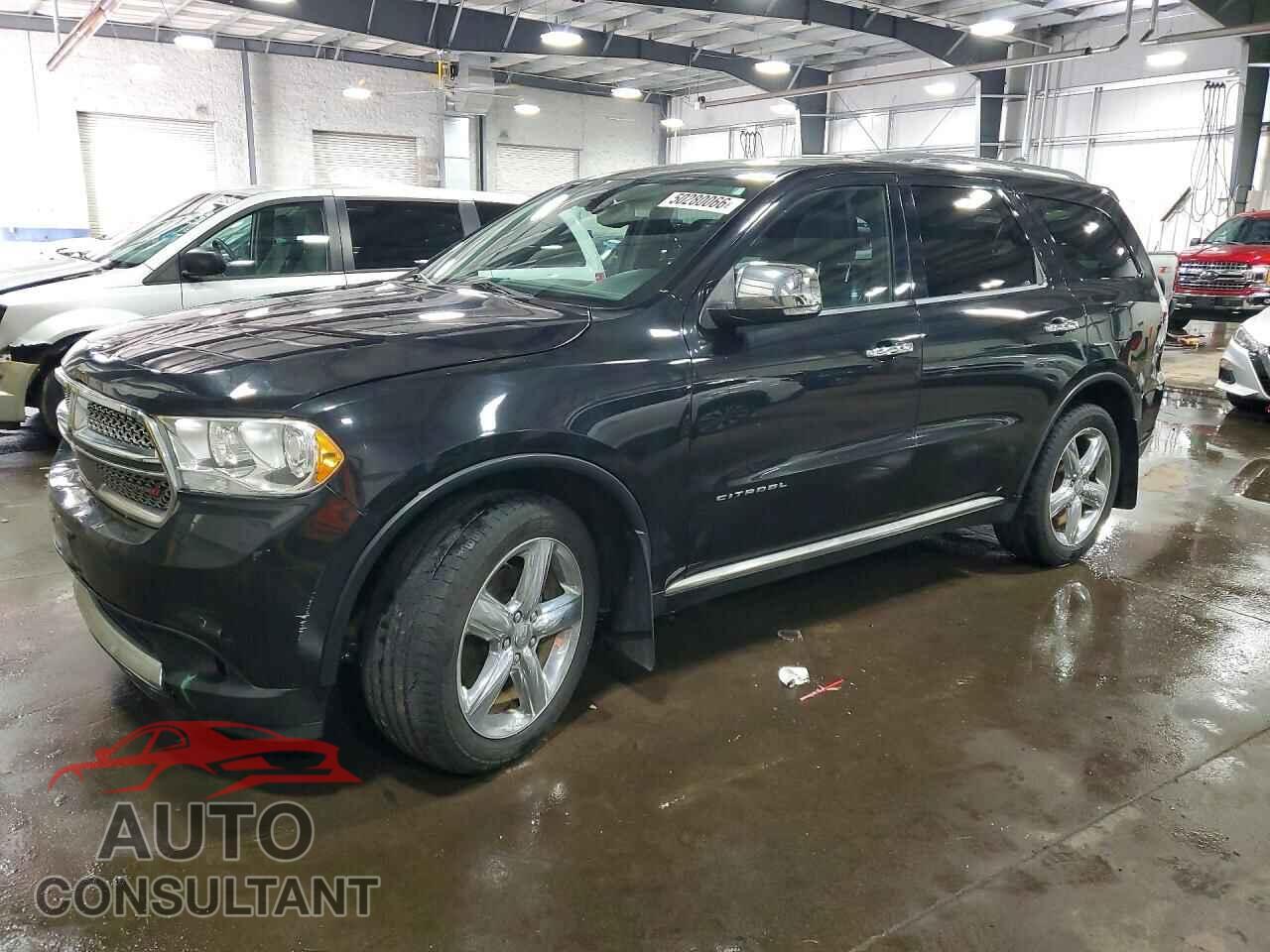 DODGE DURANGO 2013 - 1C4SDJET5DC500777