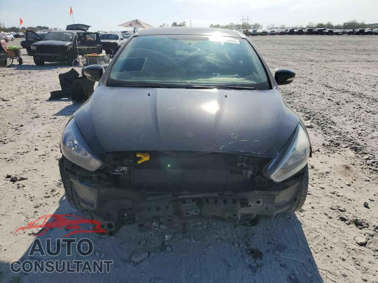 FORD FOCUS 2017 - 1FADP3F26HL331253