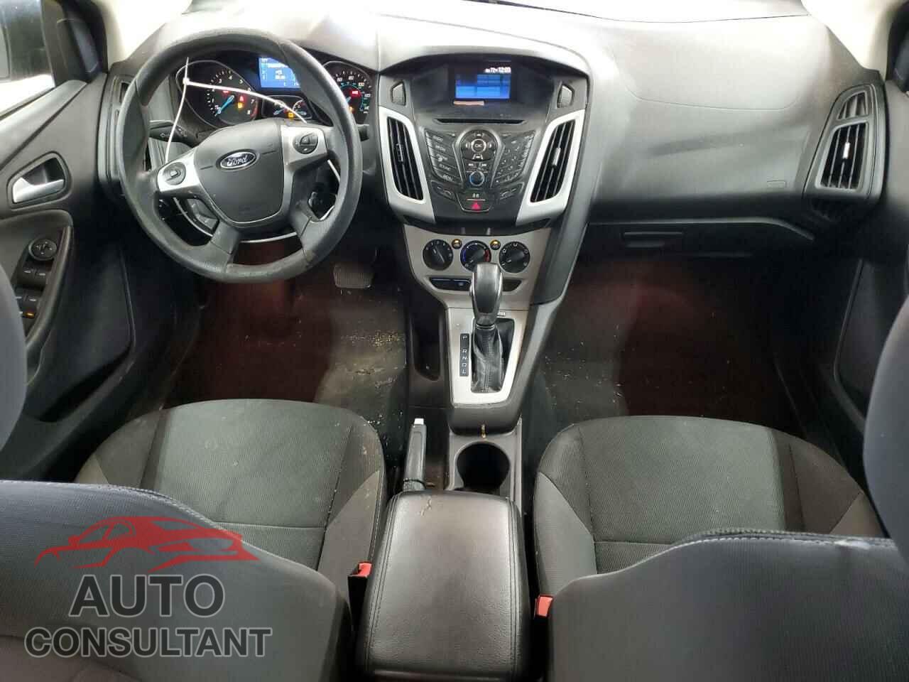 FORD FOCUS 2014 - 1FADP3F28EL158024