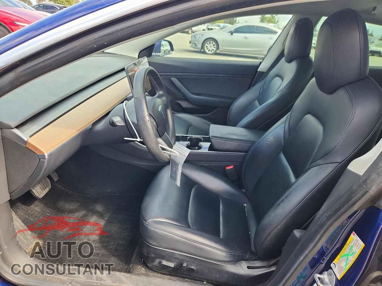TESLA MODEL 3 2019 - 5YJ3E1EA1KF425026