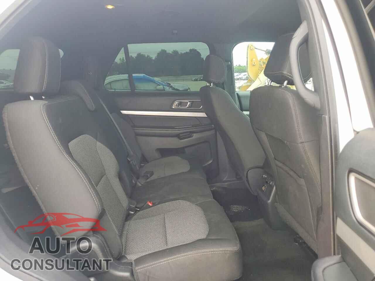 FORD EXPLORER 2017 - 1FM5K7DH7HGC20694