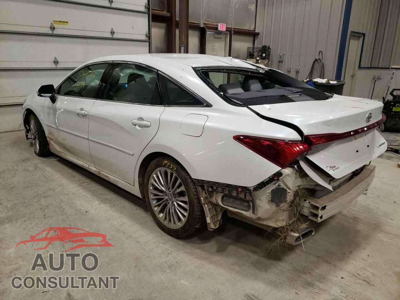 TOYOTA AVALON 2019 - 4T1BZ1FB5KU021429