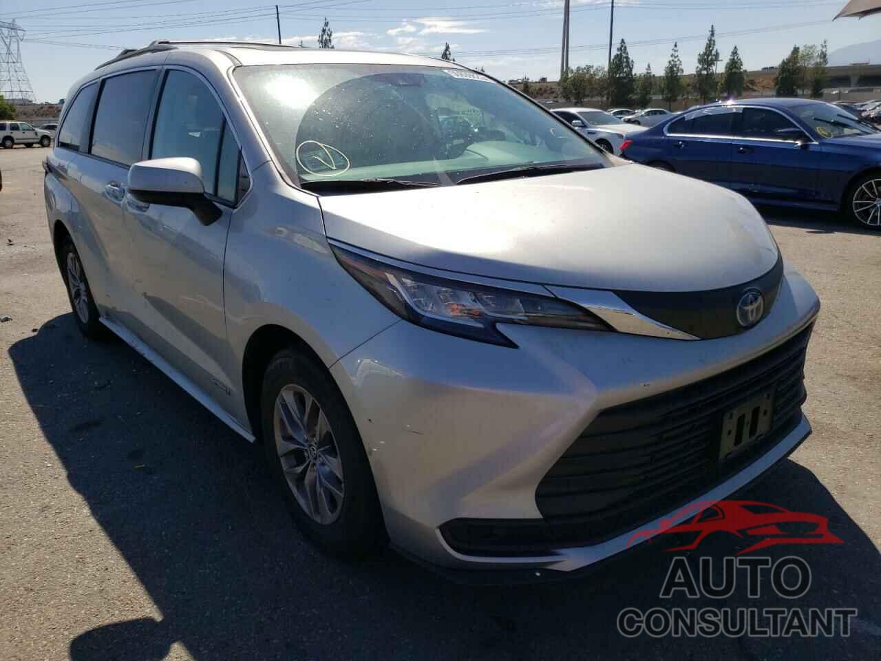 TOYOTA SIENNA 2021 - 5TDBRKEC3MS029895