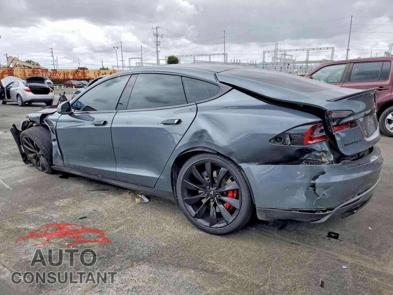 TESLA MODEL S 2014 - 5YJSA1H16EFP38287