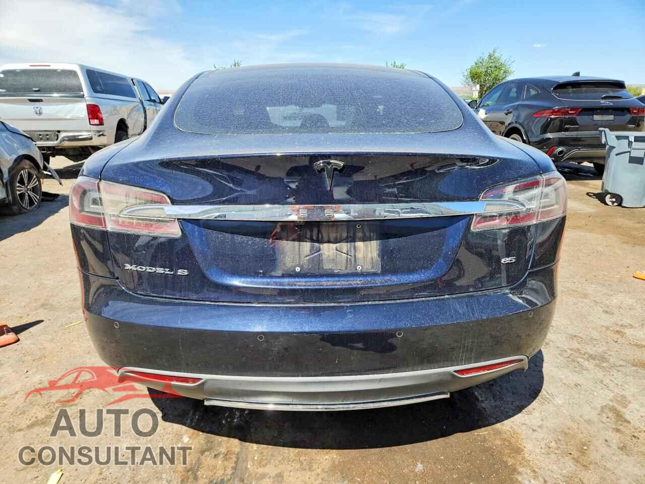 TESLA MODEL S 2013 - 5YJSA1CN1DFP26346