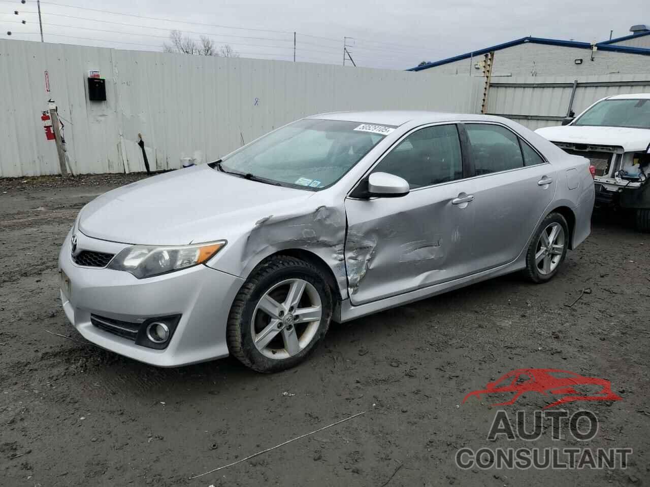 TOYOTA CAMRY 2013 - 4T1BF1FKXDU226885