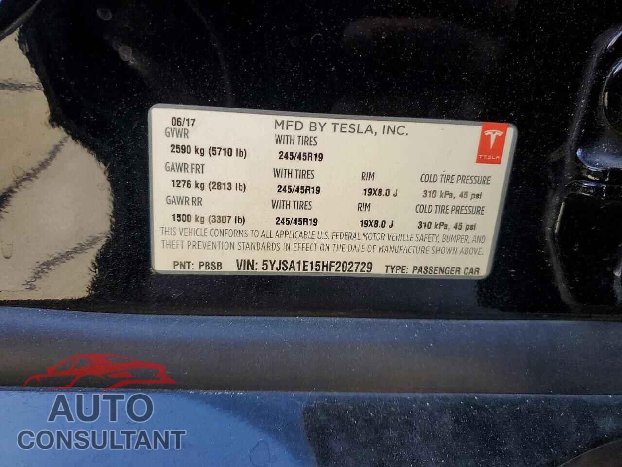 TESLA MODEL S 2017 - 5YJSA1E15HF202729