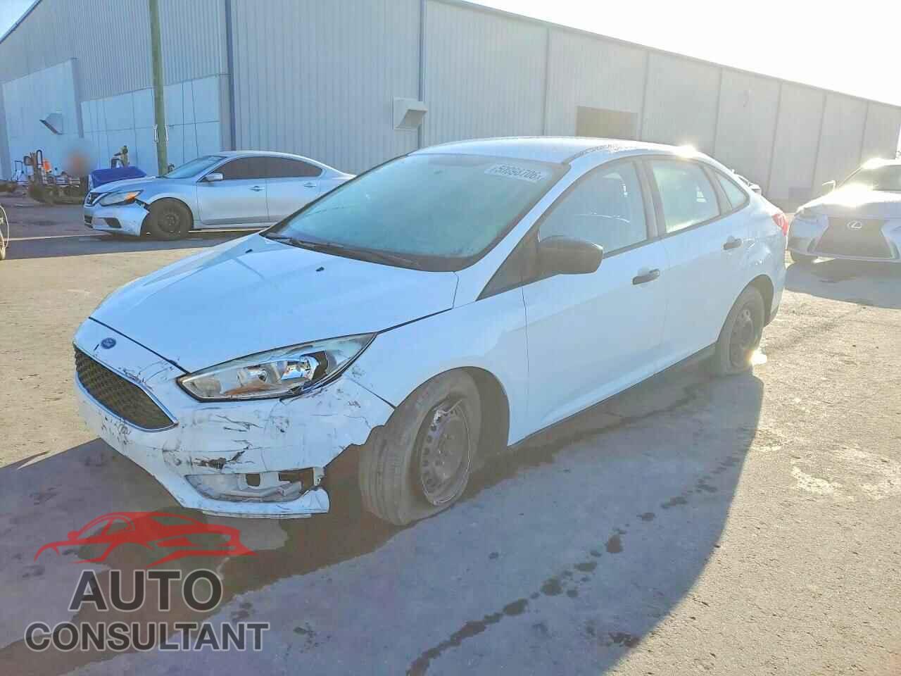 FORD FOCUS 2017 - 1FADP3E28HL269758