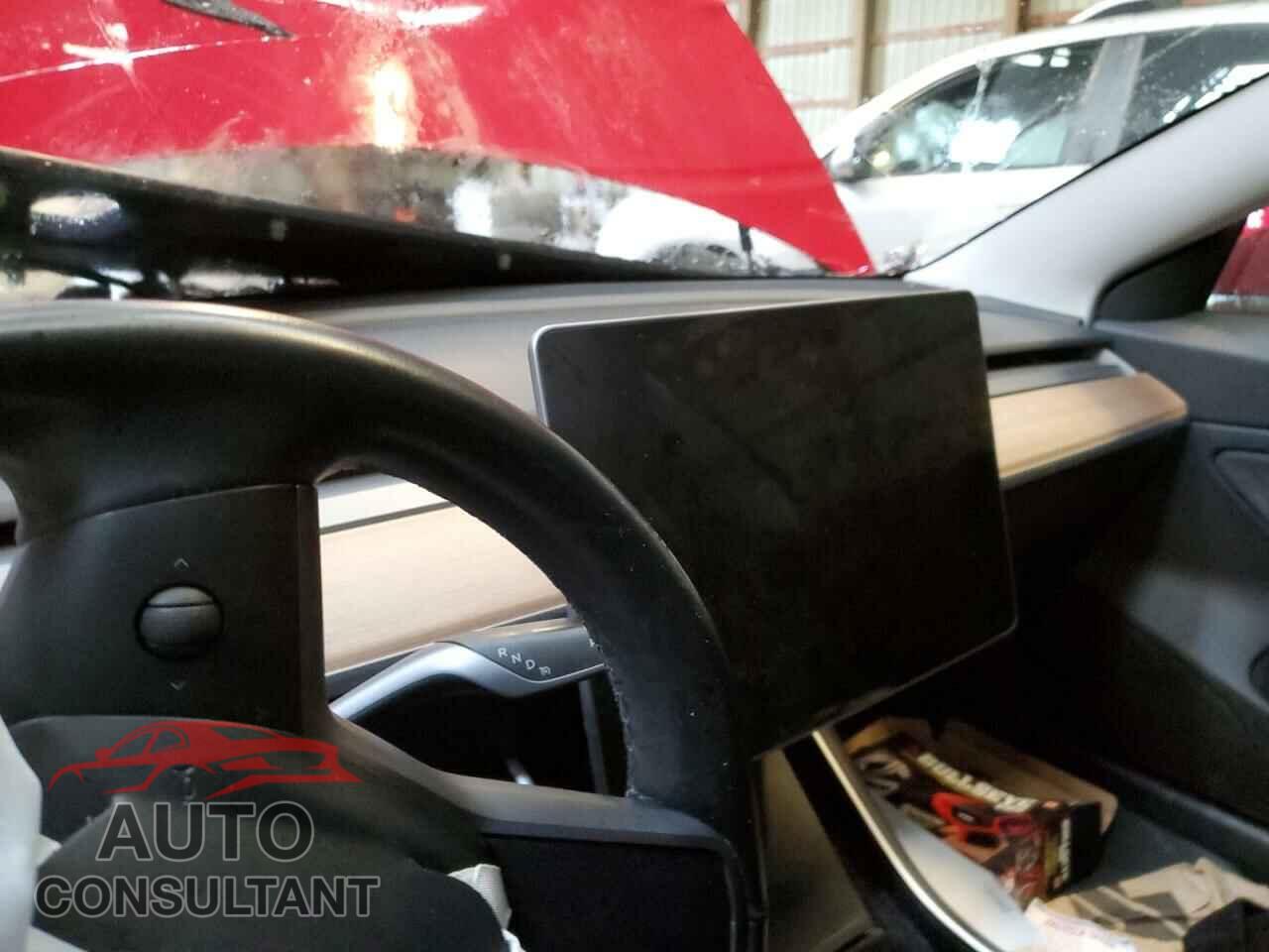 TESLA MODEL 3 2018 - 5YJ3E1EA1JF075699