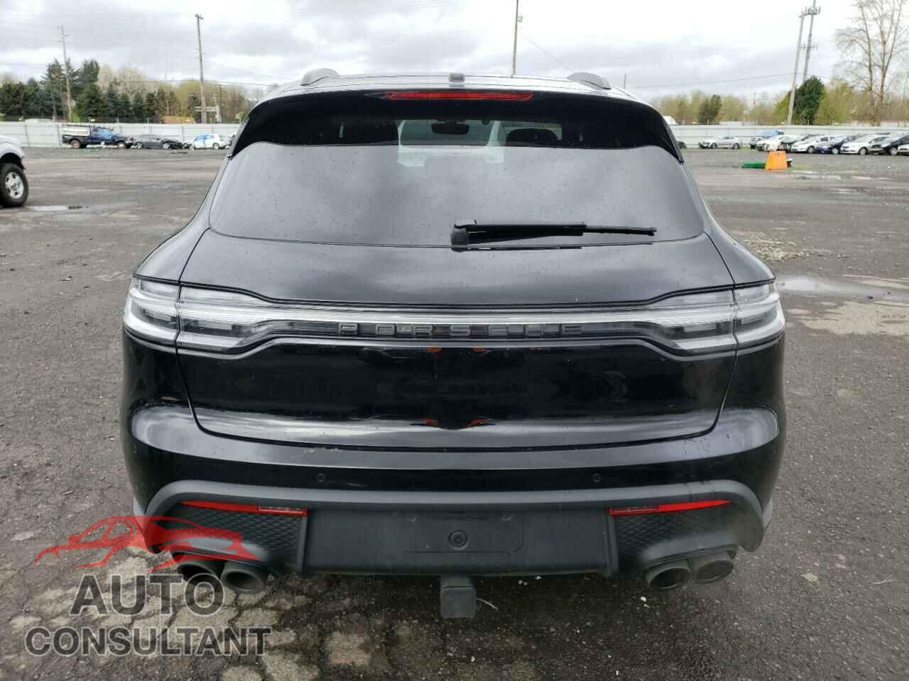 PORSCHE MACAN BASE 2024 - WP1AA2A56RLB18975