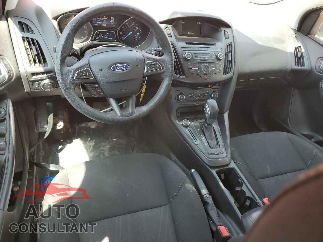 FORD FOCUS 2017 - 1FADP3F2XHL300216