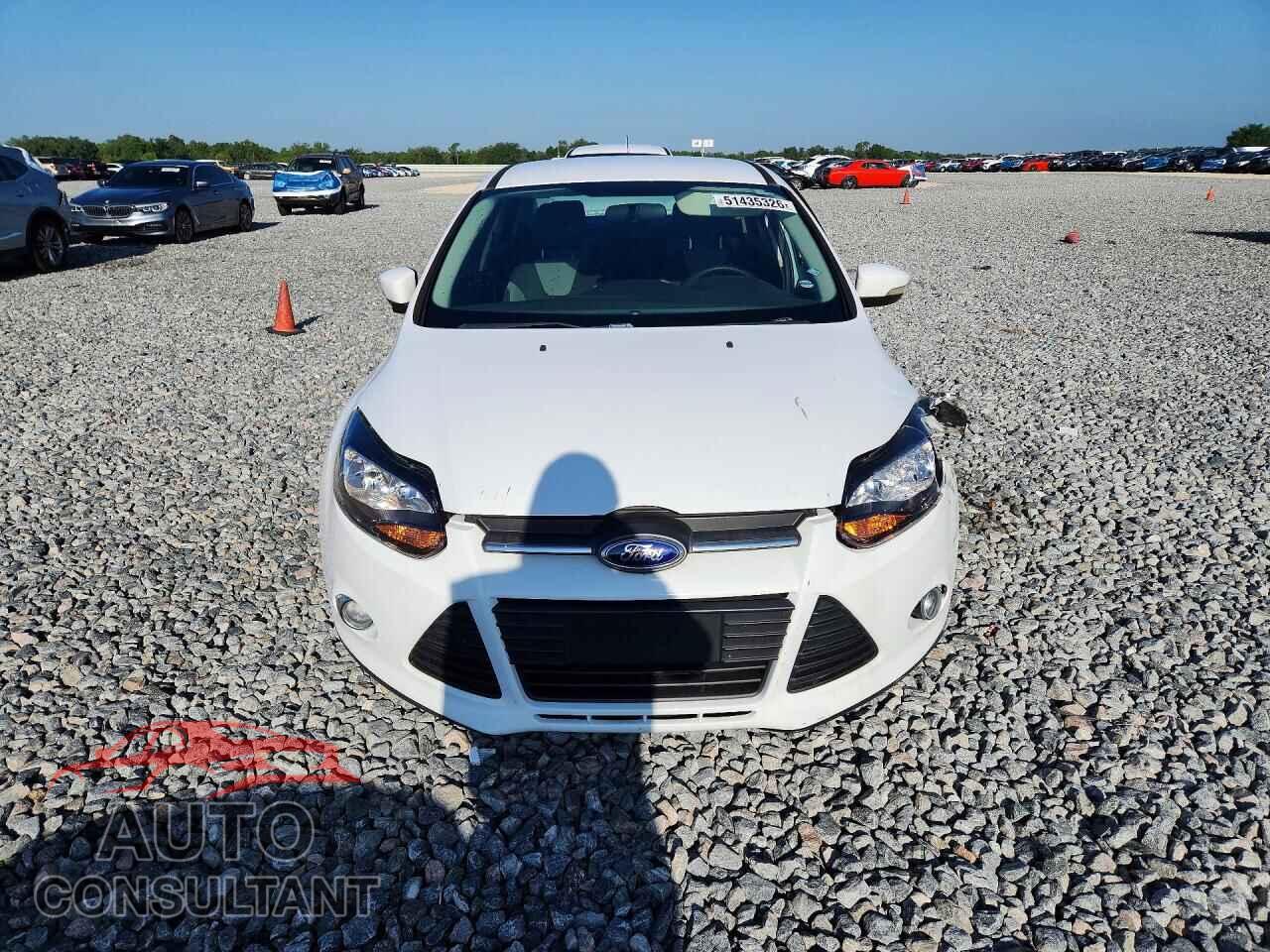 FORD FOCUS 2014 - 1FADP3F29EL309663