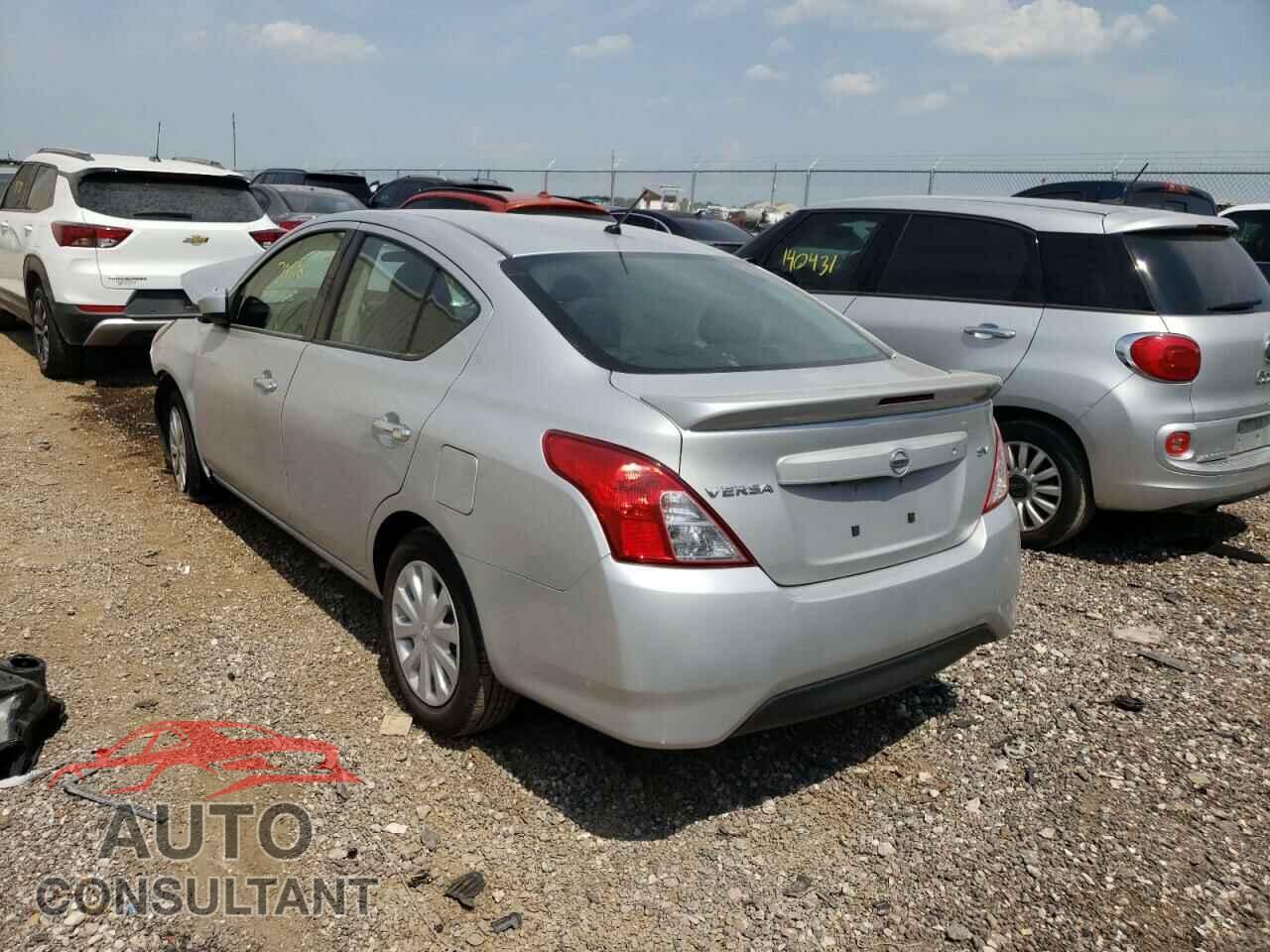 NISSAN VERSA 2019 - 3N1CN7AP3KL872037