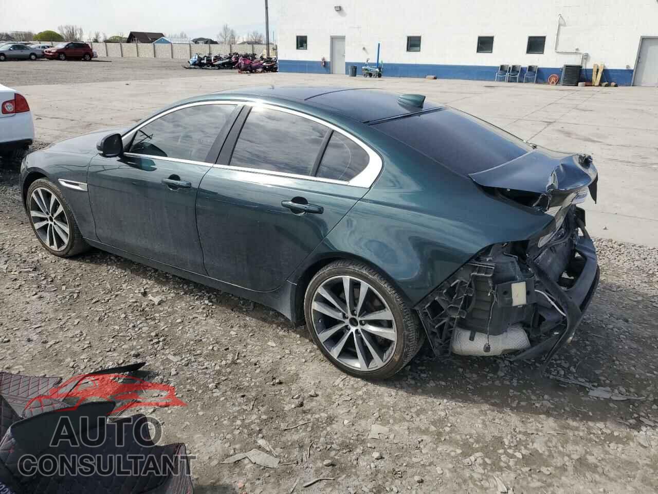 JAGUAR XE 2017 - SAJAK4BV2HA974312
