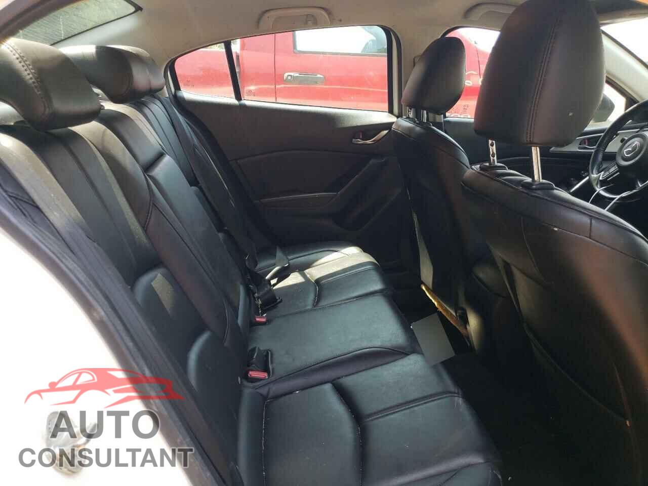 MAZDA 3 2017 - 3MZBN1V72HM129529