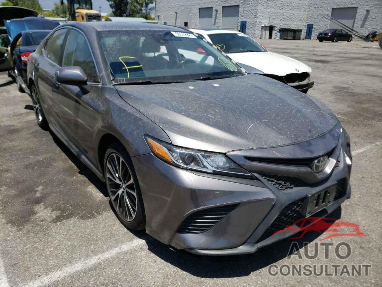TOYOTA CAMRY 2018 - 4T1B11HKXJU091737
