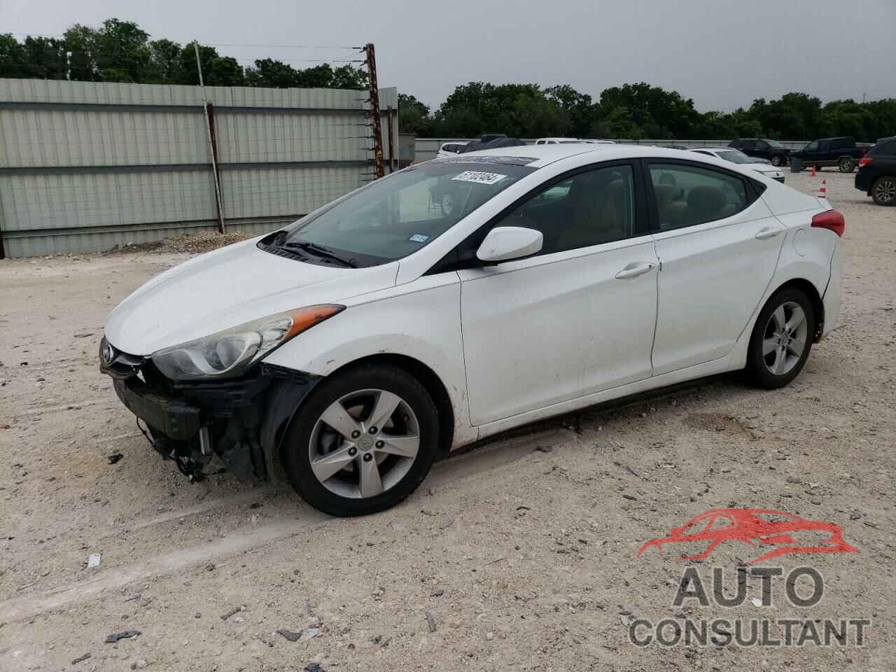 HYUNDAI ELANTRA 2013 - 5NPDH4AE9DH277363