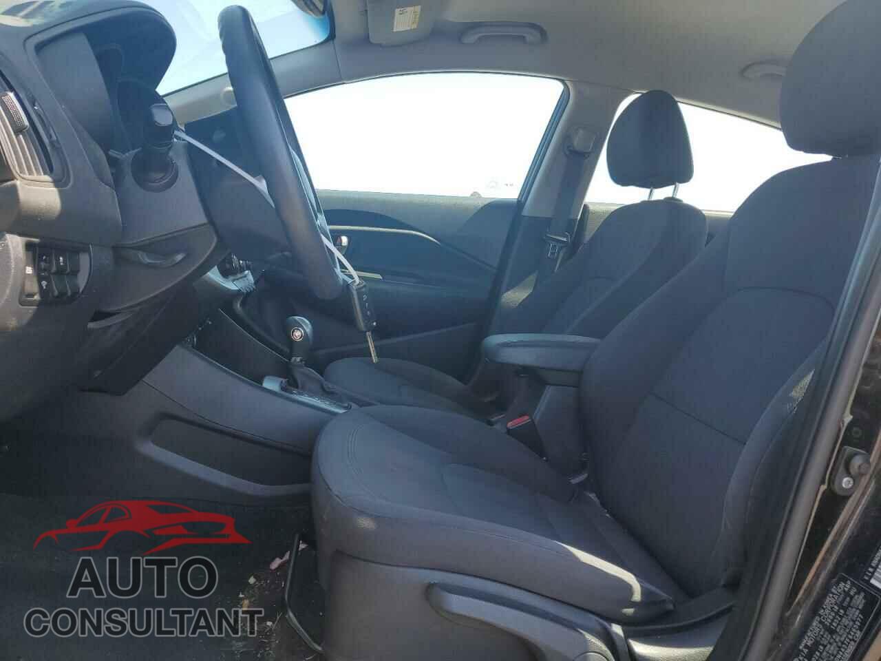 KIA RIO 2015 - KNADN4A37F6465977
