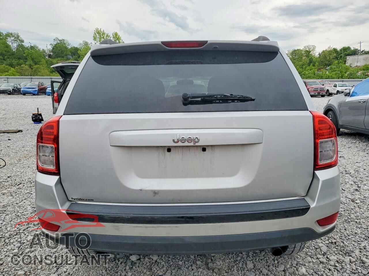 JEEP COMPASS 2013 - 1C4NJCEA4DD218480