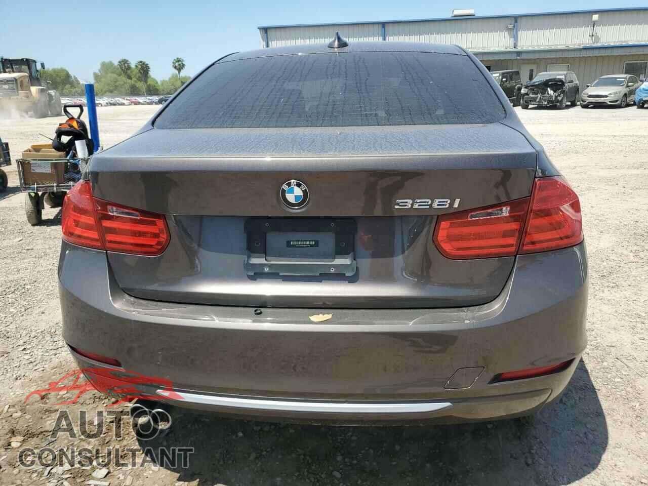 BMW 3 SERIES 2013 - WBA3A5C55DF353705
