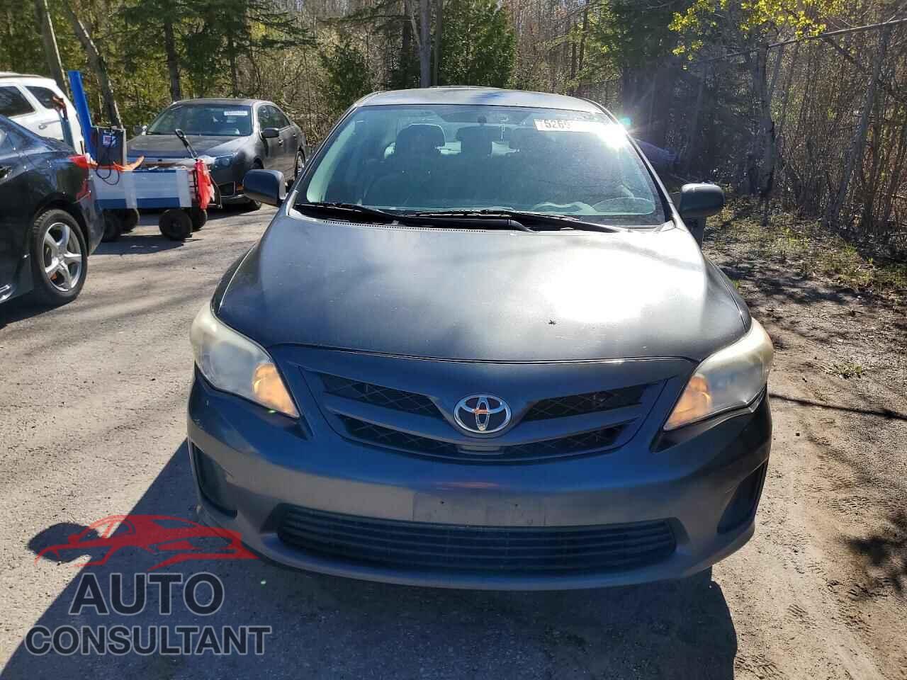 TOYOTA COROLLA 2011 - 2T1BU4EE3BC749165