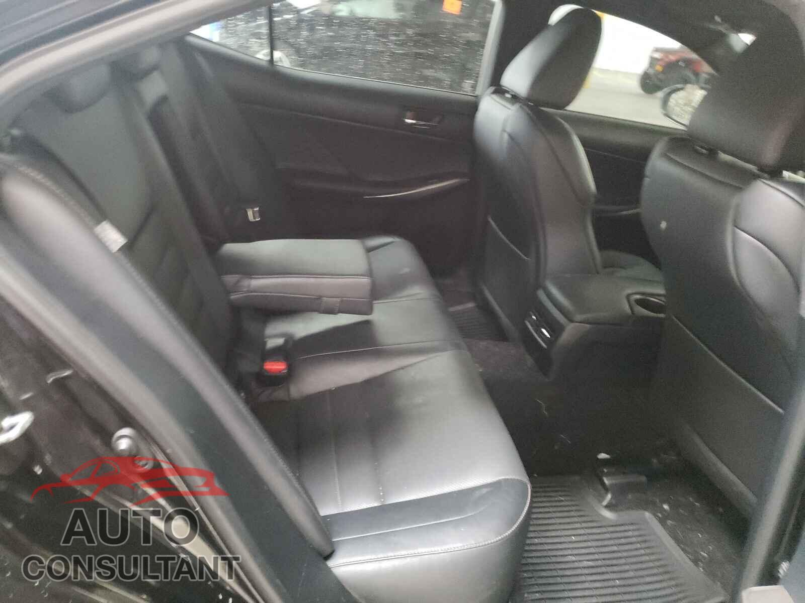 LEXUS IS 2014 - JTHCE1D2XE5001729