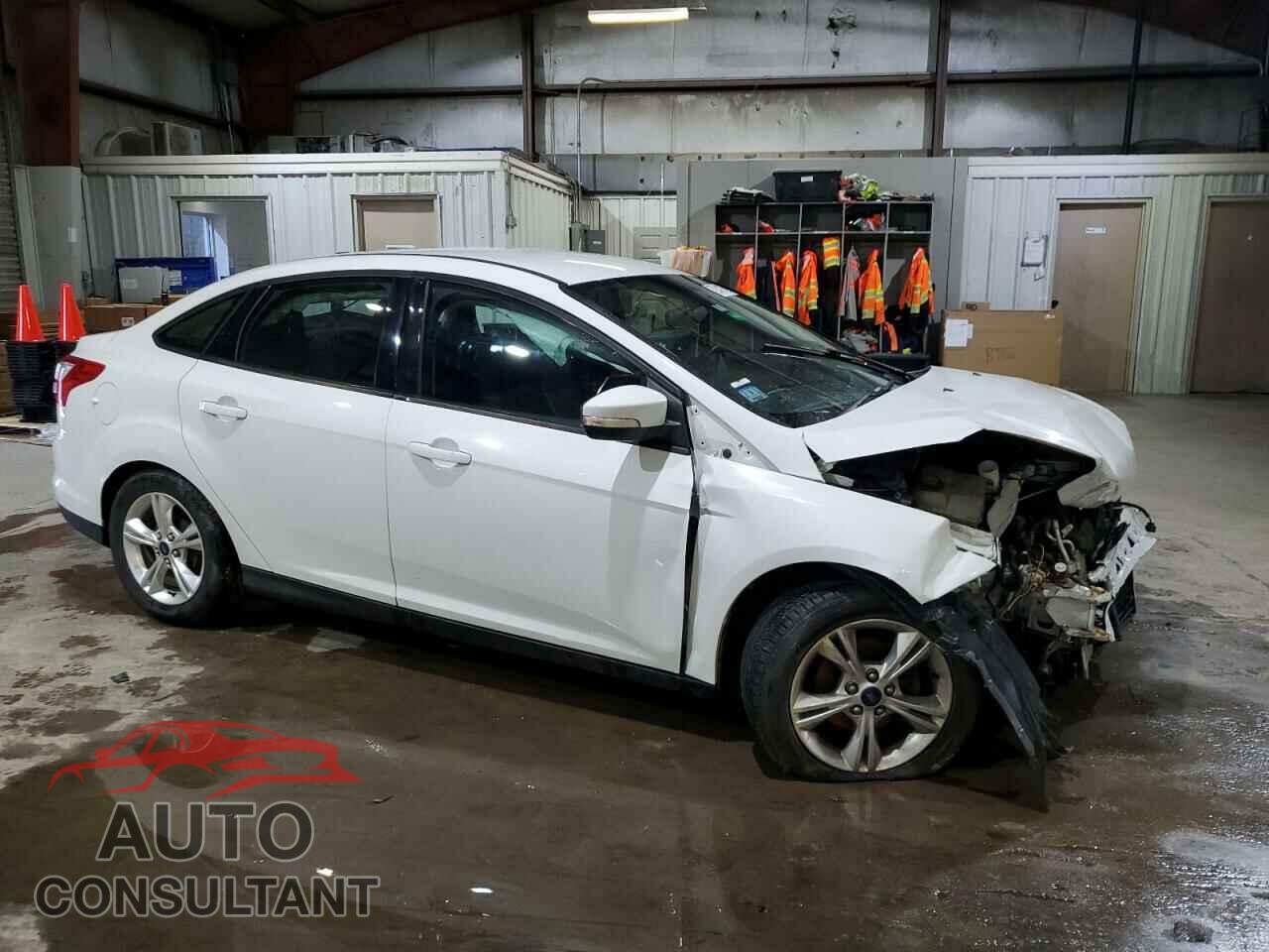 FORD FOCUS 2014 - 1FADP3F29EL296395