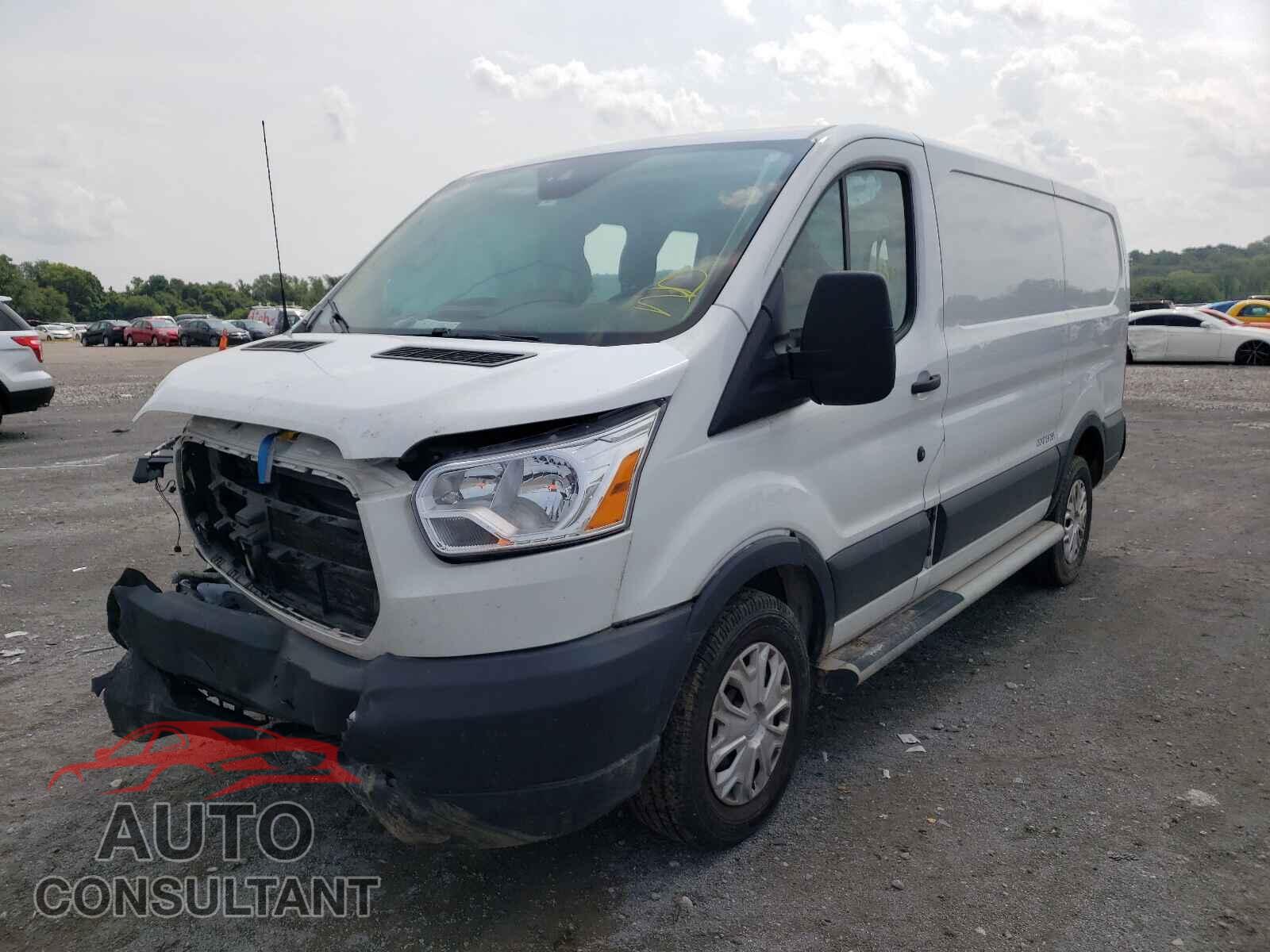 FORD TRANSIT CO 2018 - 1FTYR1ZM2JKA65278