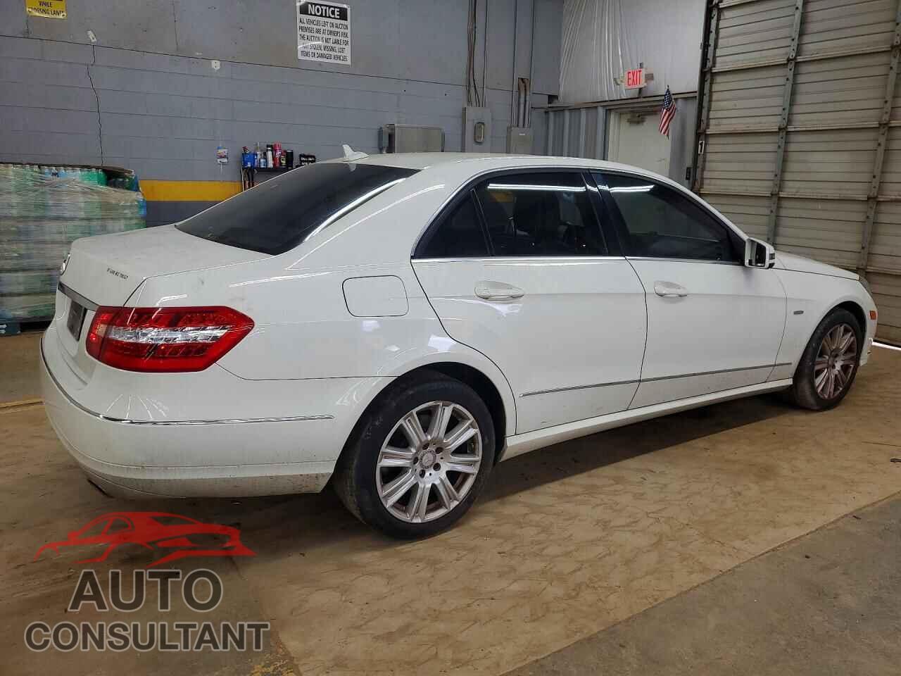 MERCEDES-BENZ E-CLASS 2012 - WDDHF5KB0CA559498