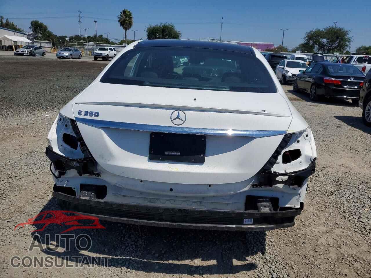 MERCEDES-BENZ E-CLASS 2020 - WDDZF8DB2LA716175