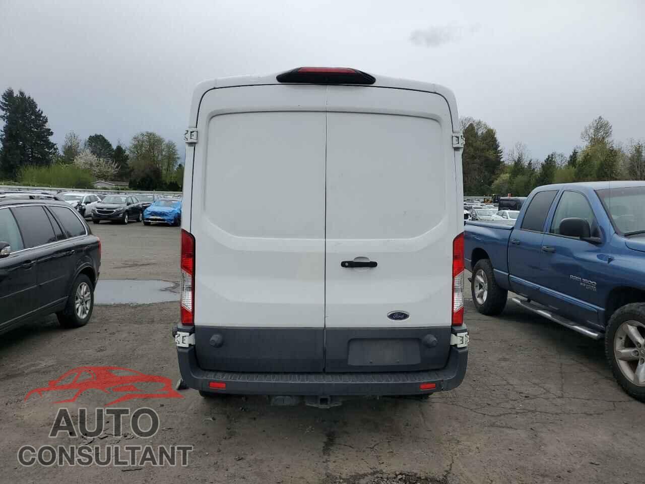 FORD TRANSIT 2018 - 1FTYR2CM5JKA32029