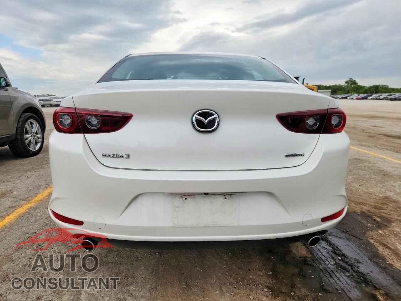 MAZDA 3 2023 - 3MZBPACM0PM379319