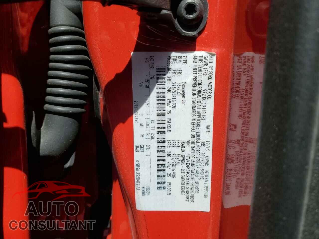 FORD FOCUS 2016 - 1FADP3K2XGL248087