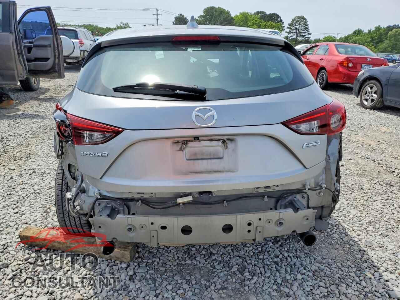 MAZDA 3 2015 - 3MZBM1M78FM187047