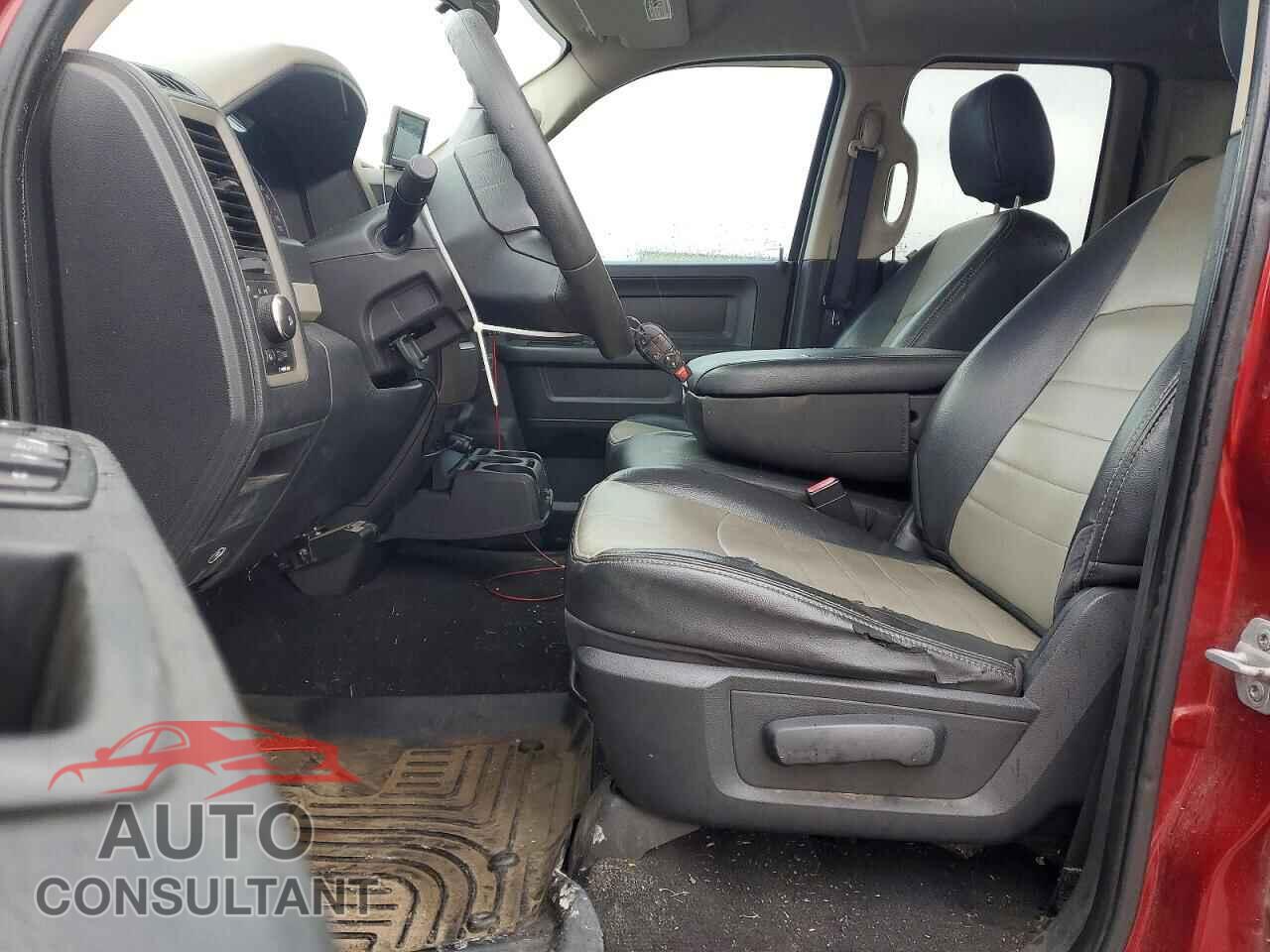 DODGE RAM 1500 2012 - 1C6RD7FT2CS227552