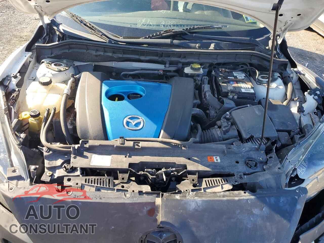 MAZDA 3 2013 - JM1BL1UP8D1835681