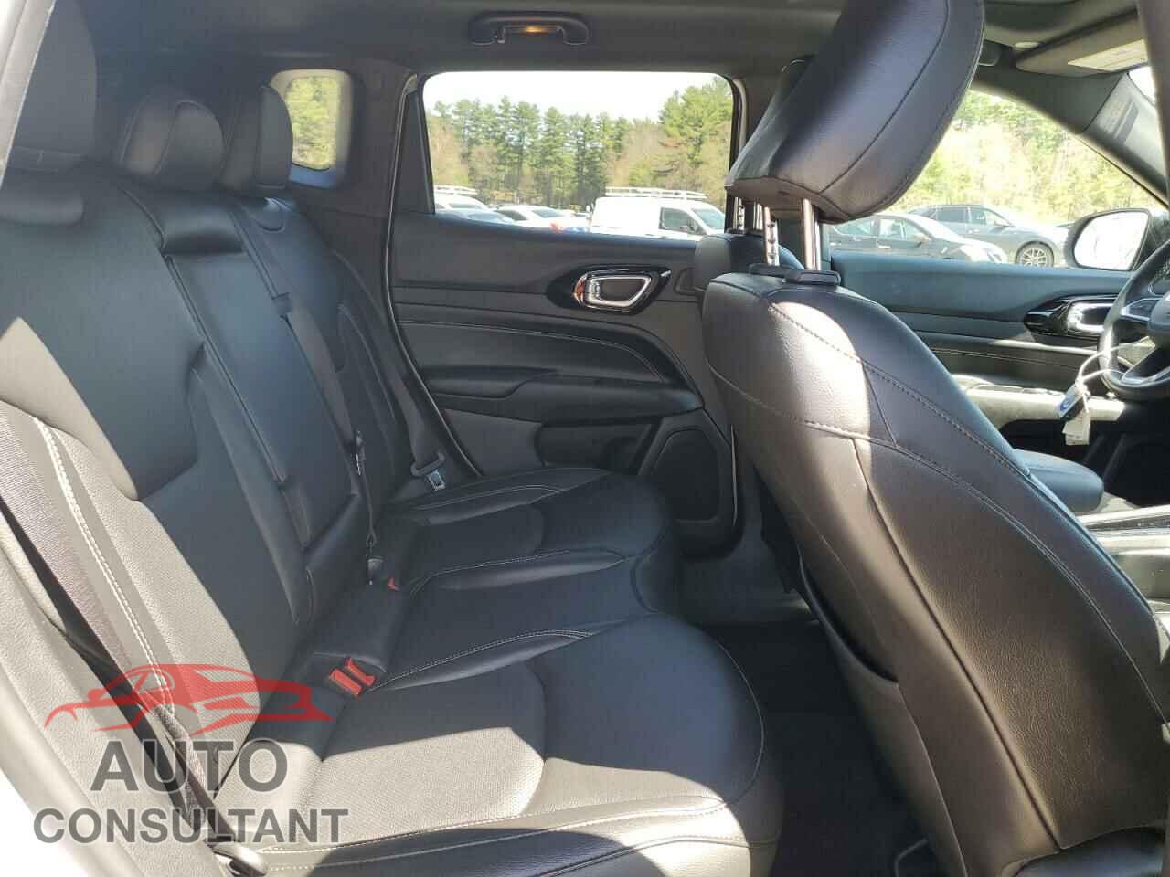 JEEP COMPASS 2022 - 3C4NJDCB5NT144323