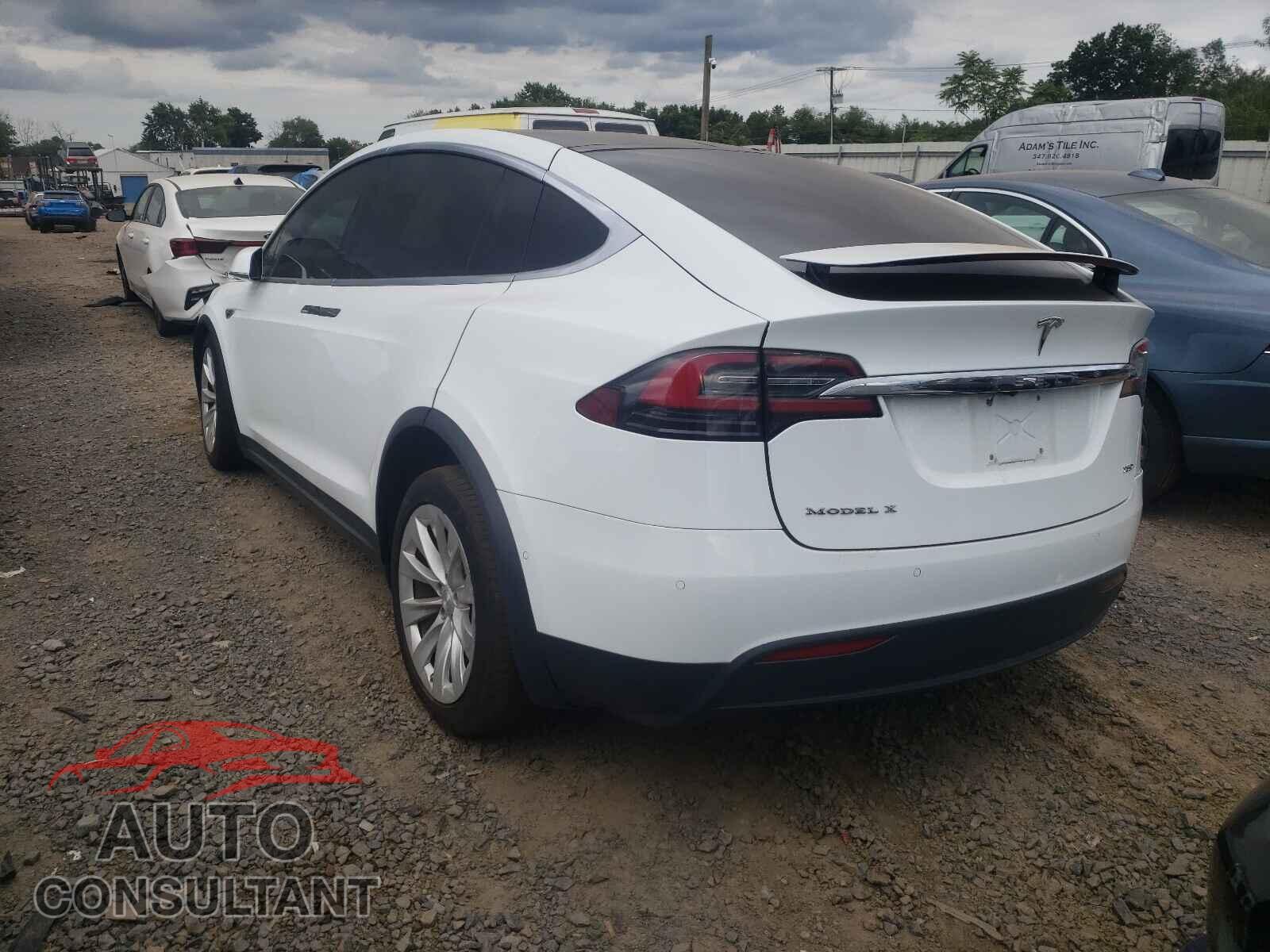 TESLA MODEL X 2016 - 5YJXCBE28GF016986