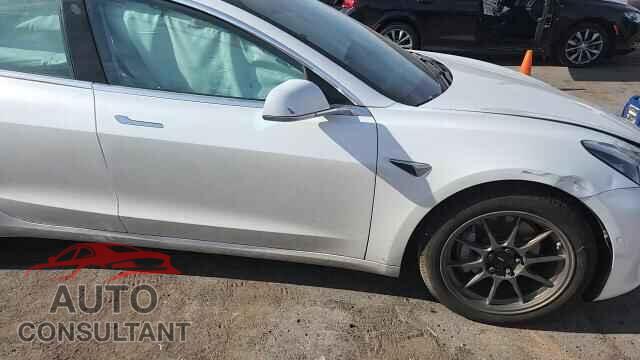 TESLA MODEL 3 2020 - 5YJ3E1EB5LF651502