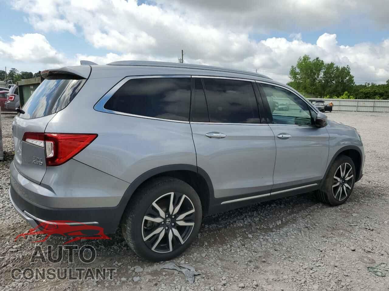 HONDA PILOT 2020 - 5FNYF6H00LB040836