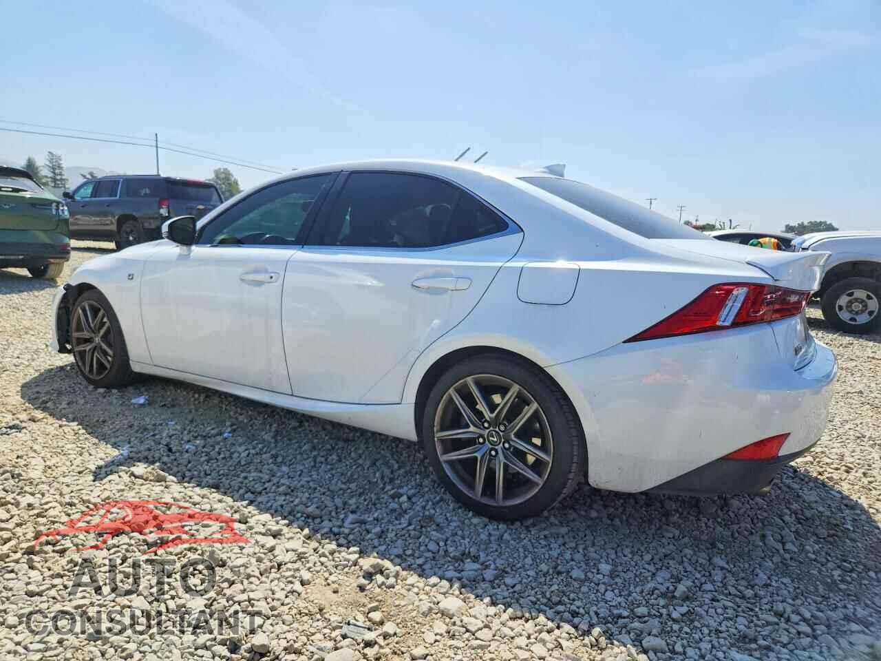 LEXUS IS 2016 - JTHBA1D25G5033921