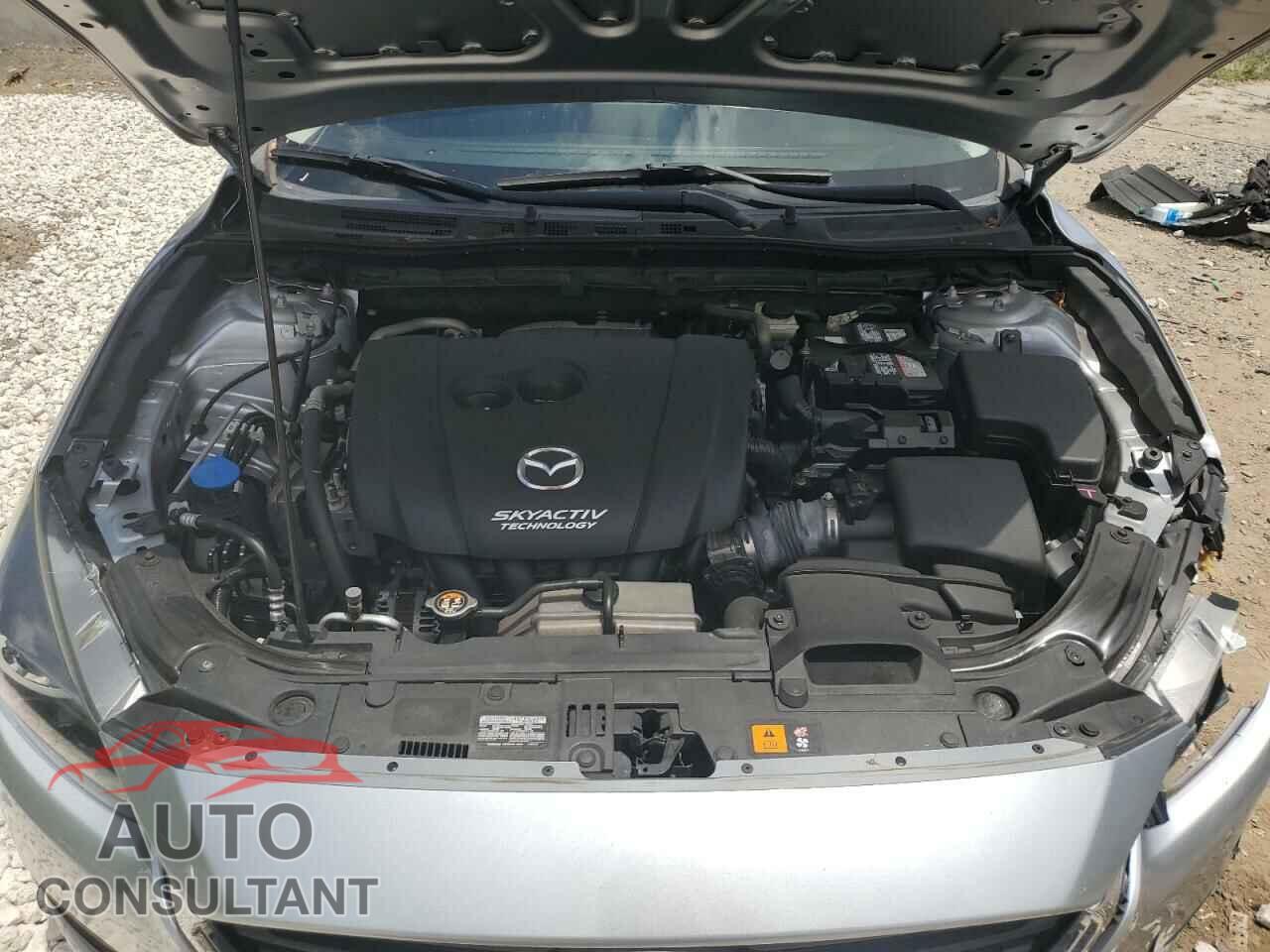 MAZDA 3 2017 - 3MZBN1V71HM111717
