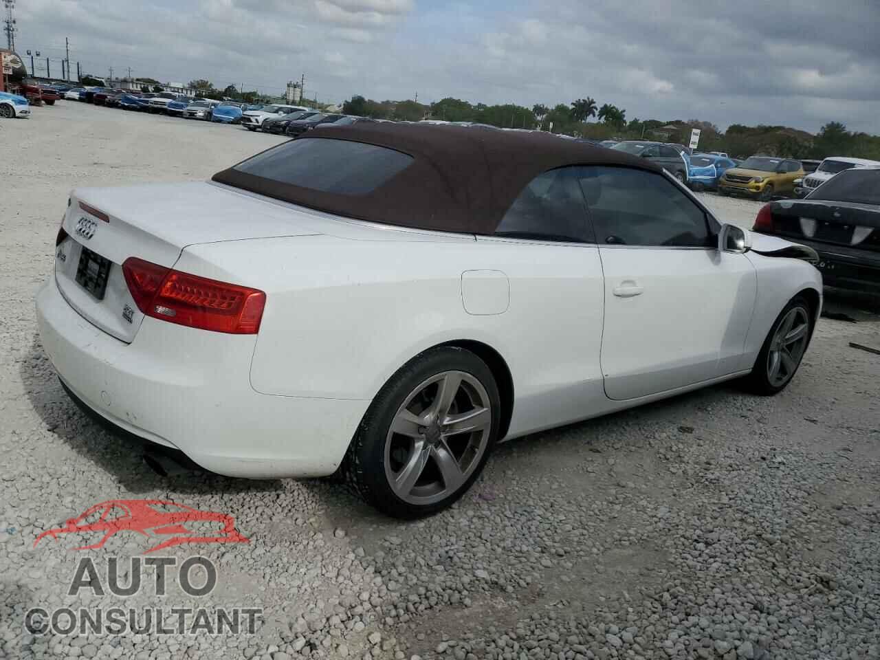AUDI A5 2015 - WAUCFAFH8FN006555