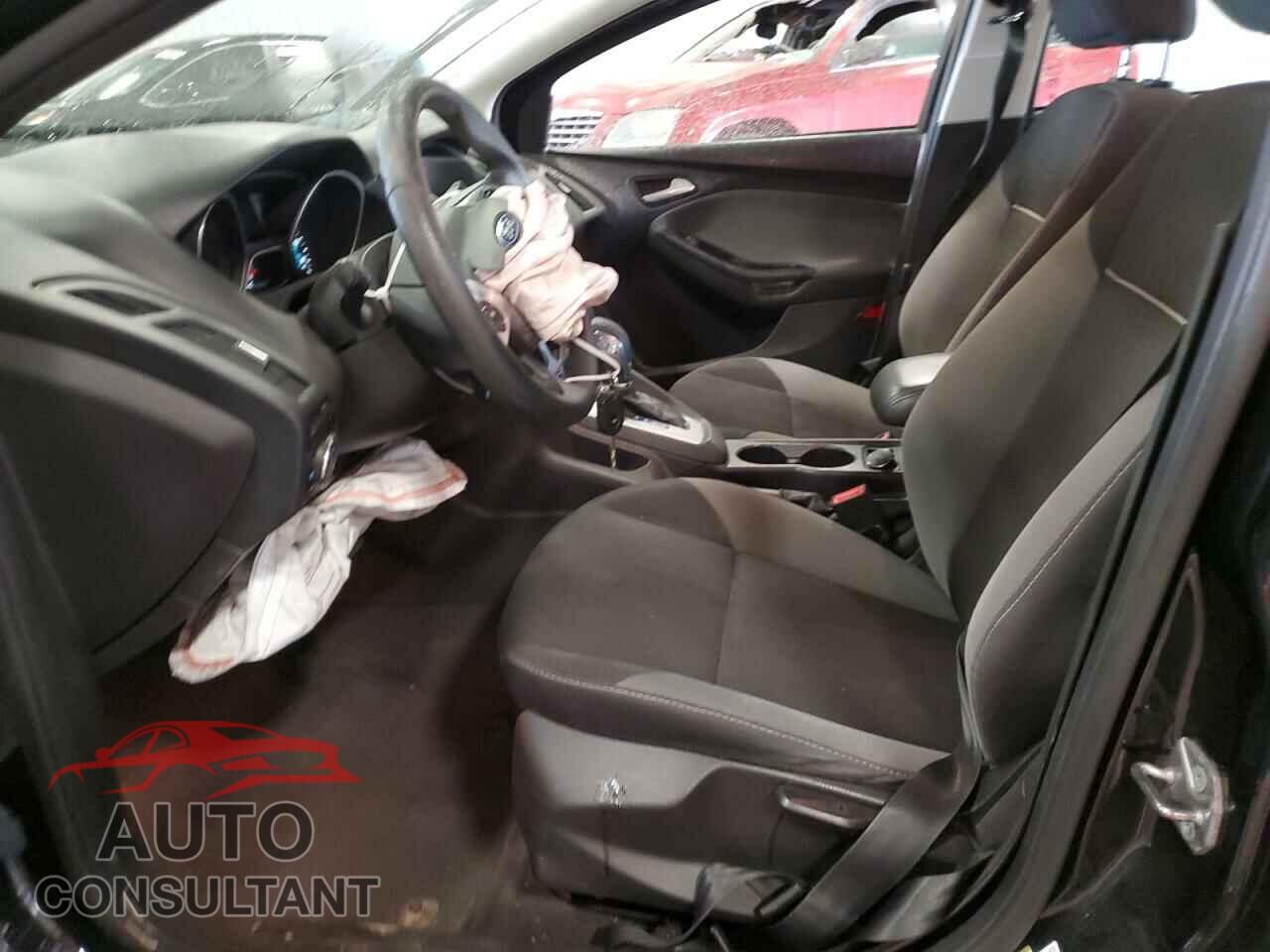 FORD FOCUS 2014 - 1FADP3F20EL405679