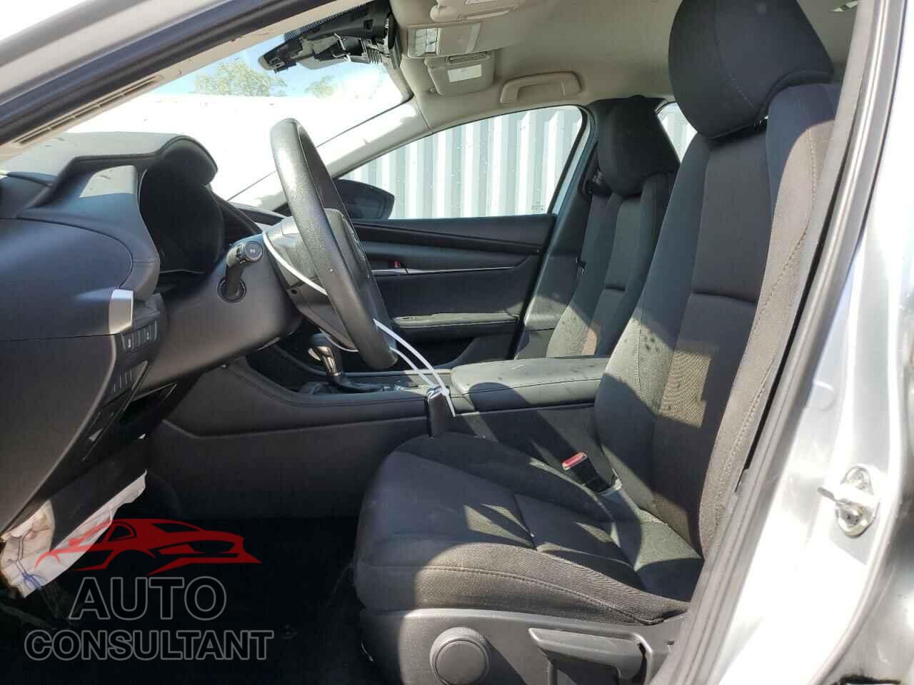 MAZDA 3 2021 - 3MZBPAA76MM204436