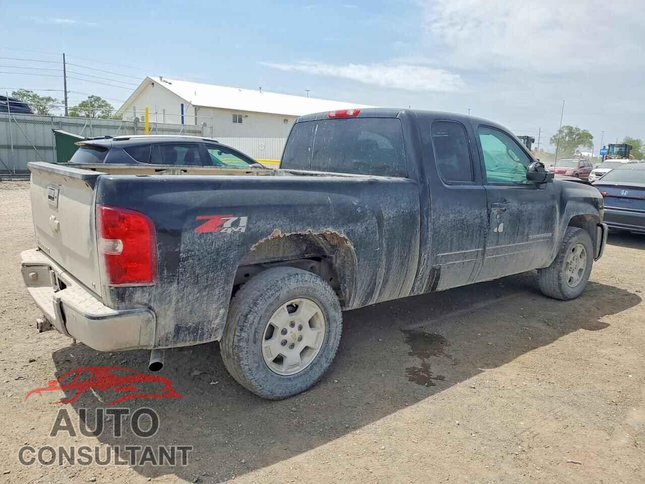 CHEVROLET SILVERADO 2013 - 1GCRKSE78DZ250574