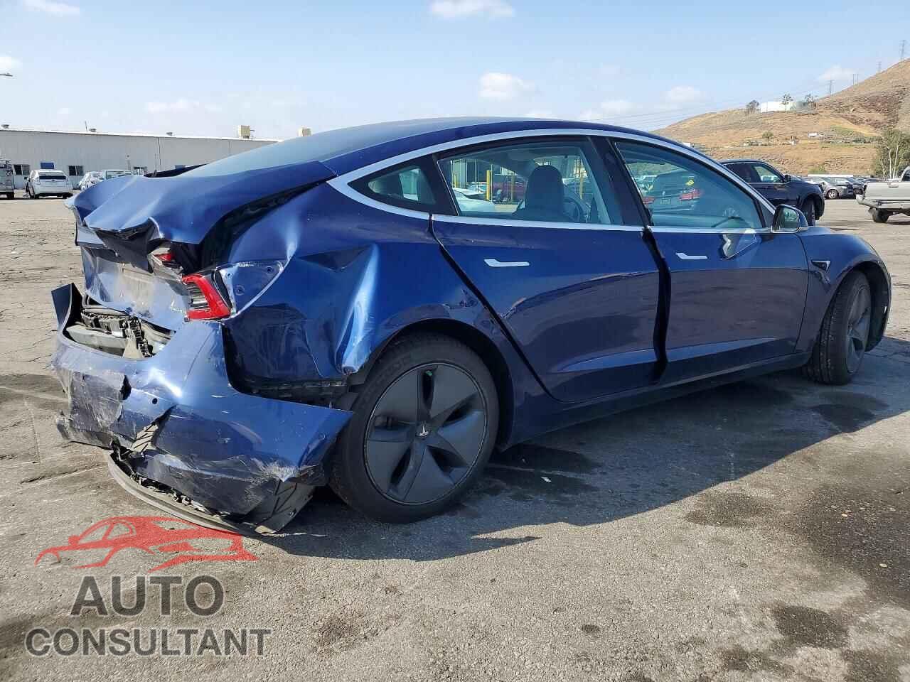 TESLA MODEL 3 2018 - 5YJ3E1EB4JF105335