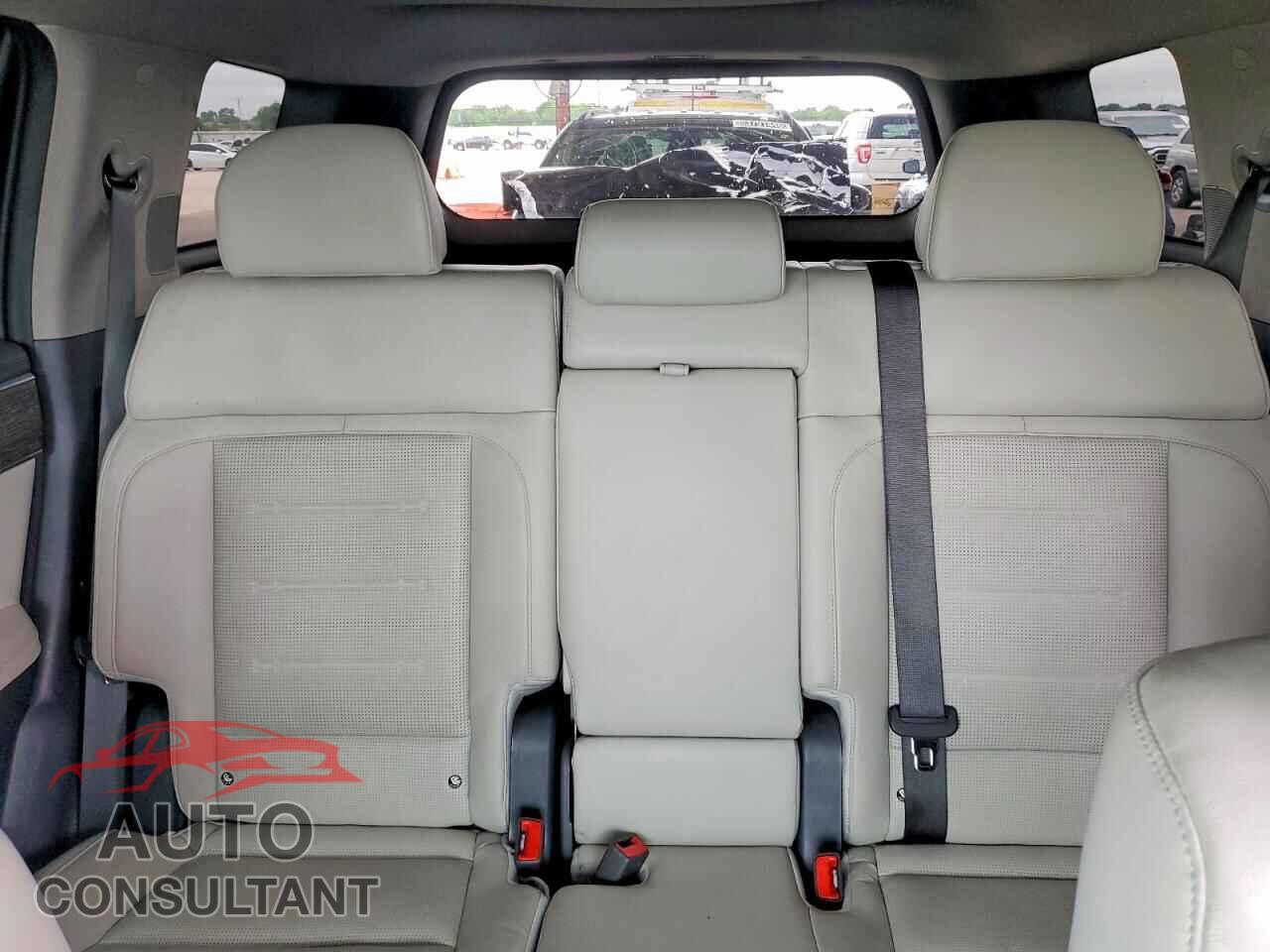 HYUNDAI SANTA FE 2024 - 5NMP4DGL2RH019270