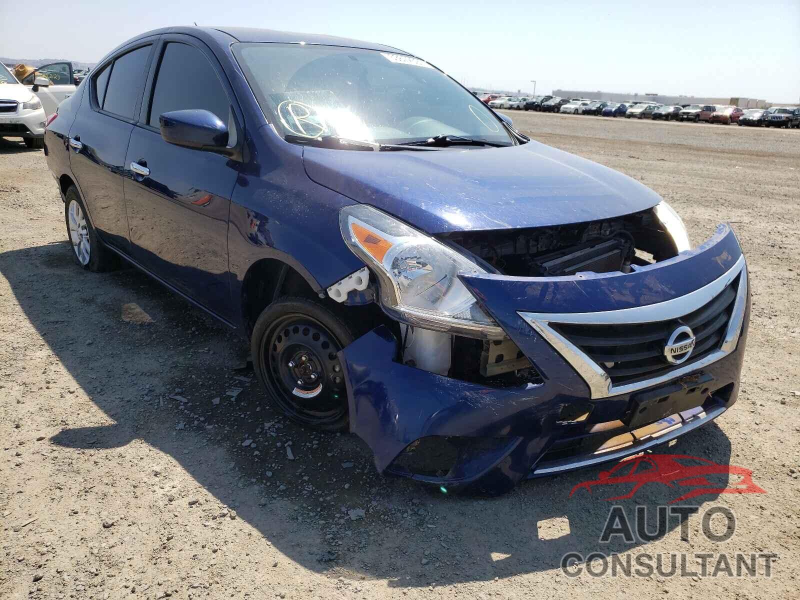 NISSAN VERSA 2018 - 3N1CN7AP6JL879417