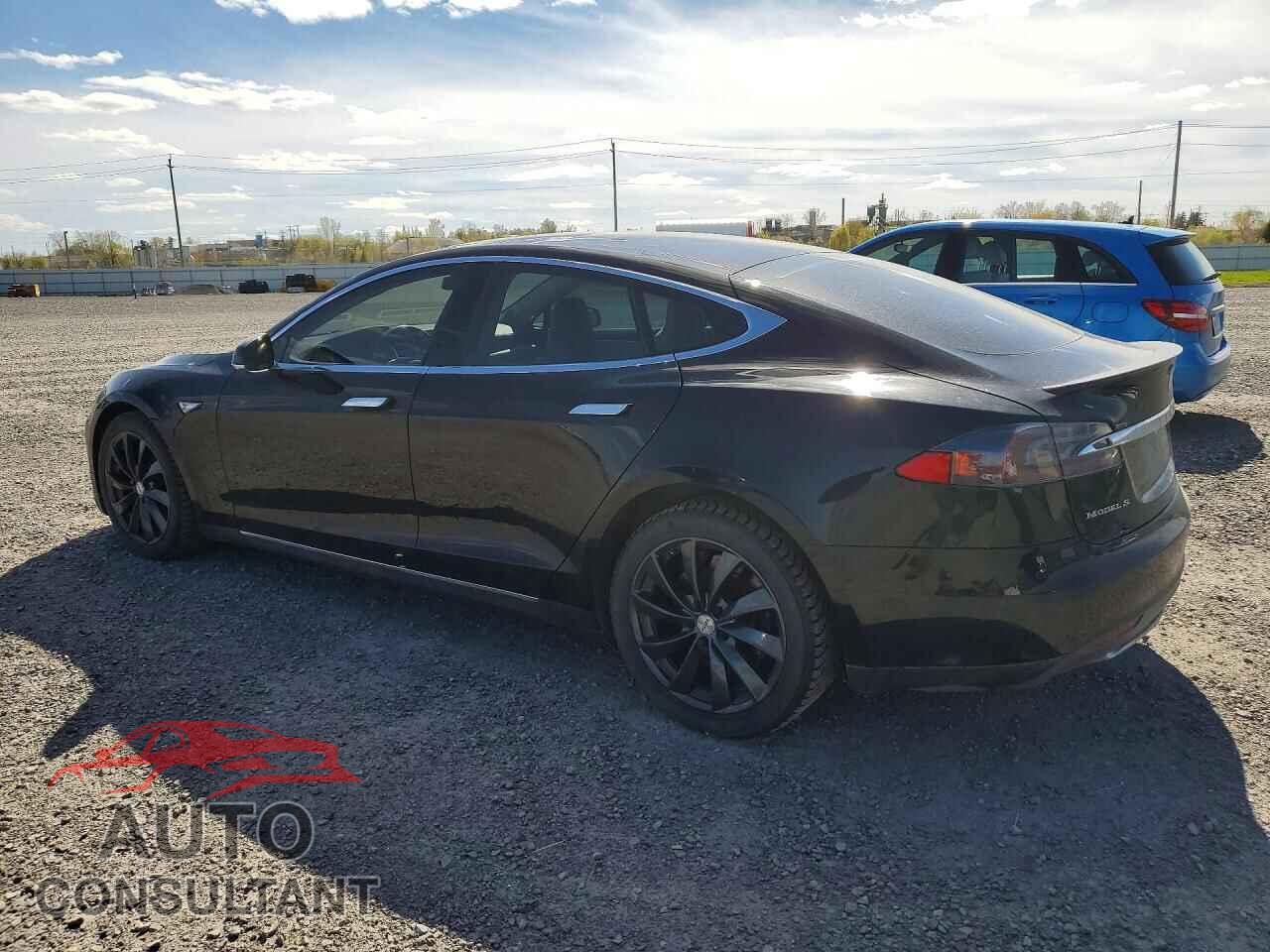 TESLA MODEL S 2013 - 5YJSA1CP8DFP25597